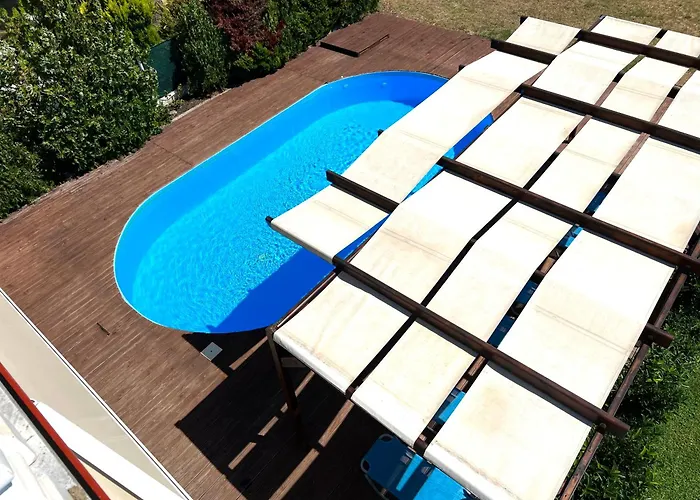 Vave Villa Néa Iráklia