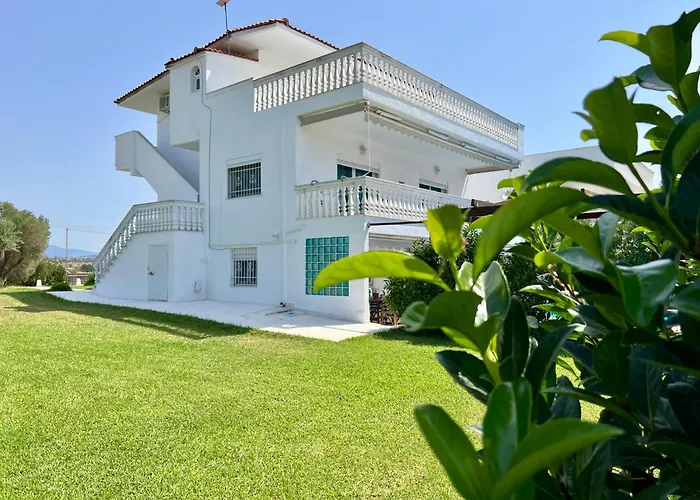 Vave Villa Néa Iráklia